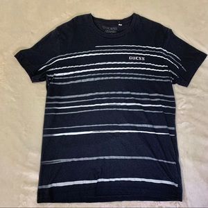 Black striped Guess T-shirt